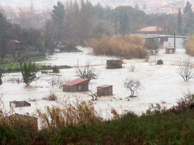 Inondations à Saint-Paul-de-Fenouillet lors de la tempête Gloria, le 22 janvier 2020 dans les Pyrénées-Orientales - RAYMOND ROIG [AFP]