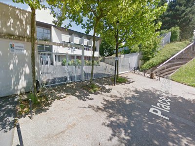 Des incendies ont été signalés dans les toilettes du lycée Schuman au Havre. - Google Street View