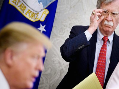 Donald Trump et John Bolton, qui était alors son conseiller à la sécurité nationale, le 13 mai 2019 à Washington - Brendan Smialowski [AFP/Archives]
