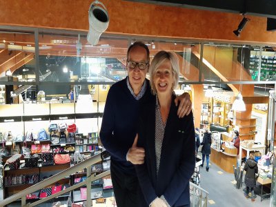 Jean-Michel et Sylvie Lesot à quelques heures de la fermeture de Planet'R, ce mardi 28 janvier, à Saint-Lô. - Thierry Valoi