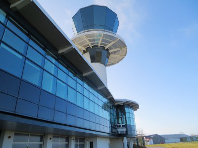La tour de contrôle de l'aéroport du Havre-Octeville rencontre un franc succès lors des portes ouvertes. - Le Courrier Cauchois