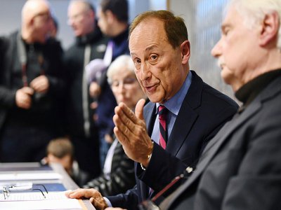 Le président de la Féderation française des Sports de glace, Didier Gailhaguet, en conférence de presse au siège de la Fédération à Paris, le 5 février 2020 - FRANCK FIFE [AFP/Archives]
