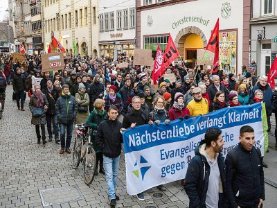 Manifestation contre le parti anti-migrants Alternative pour l'Allemagne (AfD à Erfurt dans l'Etat régional de Thuringe le 6 février 2020 - JENS SCHLUETER [AFP/Archives]