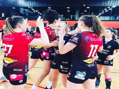 Les féminines de Rouen Handball conservent leur 1ere place. - Rouen Handball