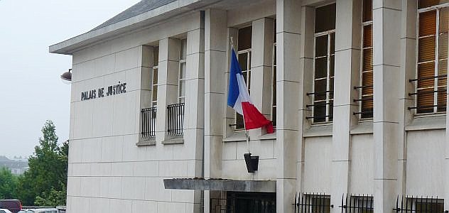 Les avocats du barreau de Coutances-Avranches maintiennent la grève. - Thierry Valoi