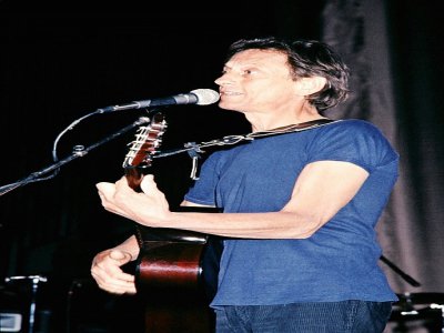 Graeme Allwright en concert le 1er avril 1978 à Clermont-Ferrand - Dominique FAGET [AFP/Archives]