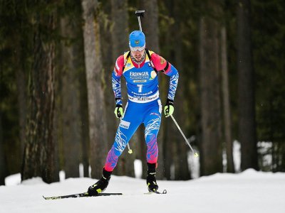 Le Russe Alexander Loginov lors de l'individuel des Mondiaux de biathlon, le 19 février 2020 à Rasen-Antholz dans les Alpes italiennes. - Marco Bertorello [AFP/Archives]