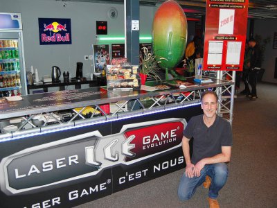 Nicolas Rayer est le gérant de l'espace Laser game évolution à Rouen. - Christian Pedron