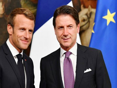 Le président français Emmanuel Macron (G) et le Premier ministre italien Giuseppe Conte le 18 septembre 2019 à Rome - Alberto PIZZOLI [AFP/Archives]