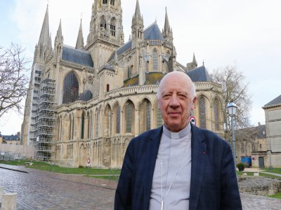 Monseigneur Boulanger, évêque de Bayeux-Lisieux, a soufflé ce dimanche 1er mars ses 75 bougies, qui sonnent pour lui l'heure de la retraite.