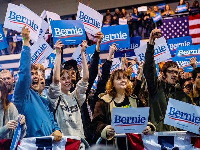 Des sympathisants de Bernie Sanders à Virgnia Beach, en Virigine, le 29 février 2020 - Eric BARADAT [AFP]