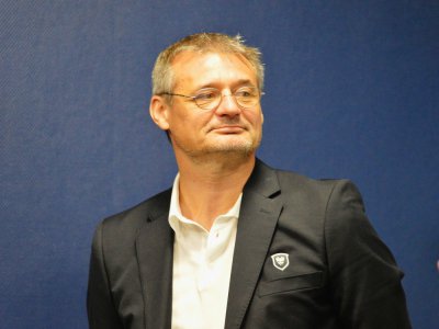 Pierre Esnée, président SMC10, le groupe des treize actionnaires majoritaires du SM Caen s'est exprimé sur son rôle de pacificateur.