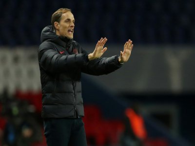 L'entraîneur Thomas Tuchel replace les Parisiens lors du 8e de finale retour de Ligue des champions, le 11 mars 2020 - - [GETTY/UEFA/AFP]