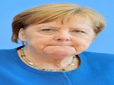 La chancelière allemande, Angela Merkel - ici le 11 mars 2020 à Berlin - a promis de faire "ce qui est nécessaire", quitte à revenir sur son dogme du zéro déficit - Tobias SCHWARZ [AFP]