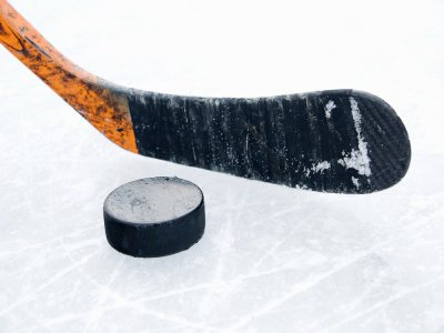La patinoire de l'Île Lacroix déserte, le stade Robert-Diochon vide... - Vitryhockey