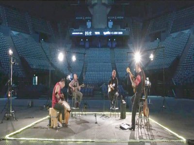 Tryo sur la scène de l'AccorHotels Arena… vide ! - Capture d'écran Facebook Live