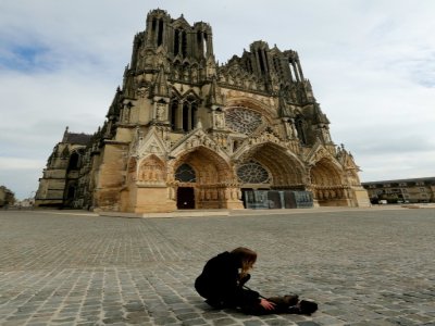 Devant la cathédrale de Reims, le 17 mars 2020 - FRANCOIS NASCIMBENI [AFP]