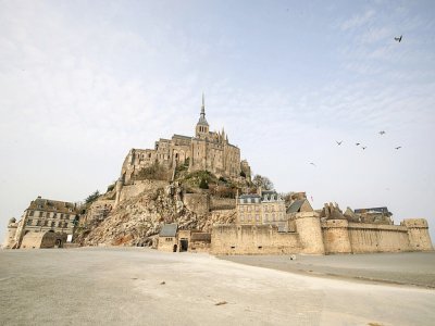 Vue du Mont-Saint Michel, placé en confinement dans la lutte contre le nouveau coronavirus, le 20 mars 2020 - Sameer Al-DOUMY [AFP]