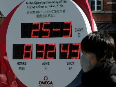 Un compte à rebours à l'arrêt pour les JO 2020, le 25 mars 2020 à Tokyo - Kazuhiro NOGI [AFP]