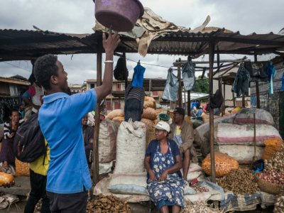 Le marché d'Ambodivona à Antananarivo, le 26 mars 2020 à Madagascar - RIJASOLO [AFP]