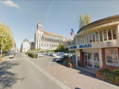 La Ville de Lisieux est soumise à un couvre-feu entre 22 heures et 5 heures, depuis le vendredi 27 mars, jusqu'au mardi 31 mars. - Google Maps