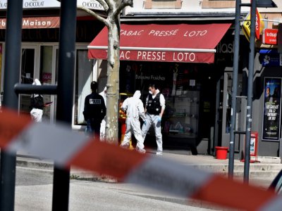 Attaque au couteau à Romans-sur-Isère le 4 avril 2020 - JEFF PACHOUD [AFP]