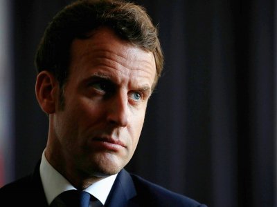 Emmanuel Macron, le 7 avril 2020, à La Courneuve - GONZALO FUENTES [POOL/AFP/Archives]