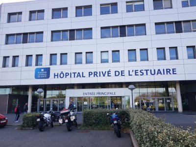 L'Hôpital privé de l'Estuaire (HPE) du Havre accueille au 15 avril, dix patients atteints par le Covid-19. - Gilles Anthoine