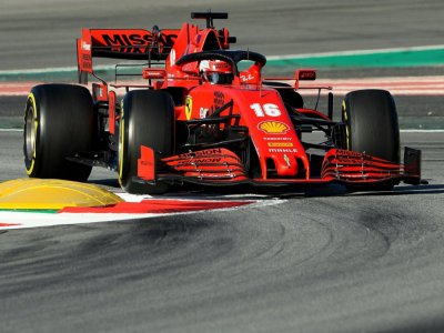 Charles Leclerc au volant de sa Ferrari lors des essais de présaison de F1 sur le circuit de  Montmelo près de Barcelone le 28 février 2020 - Josep LAGO [AFP/Archives]