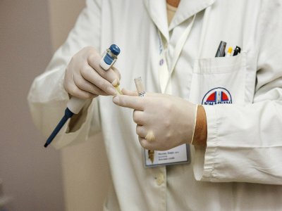 Les hospitalisations de malades du coronavirus continuent de baisser dans les hôpitaux de la Seine-Maritime.