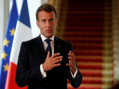 Emmanuel Macron à l'Elysée le 4 mai 2020 - GONZALO FUENTES [POOL/AFP/Archives]
