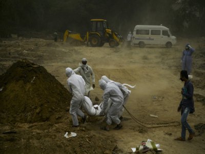 Enterrement à New Delhi d'une personne morte du Covid-19, le 10 mai 2020 - SAJJAD HUSSAIN [AFP]