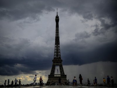 L'esplanade du Trocadéro et la Tour Eiffel le 9 mai 2020 à Paris - Christophe ARCHAMBAULT [AFP]