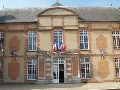La mairie de L'Aigle rouvre ses portes au public mardi 12 mai.