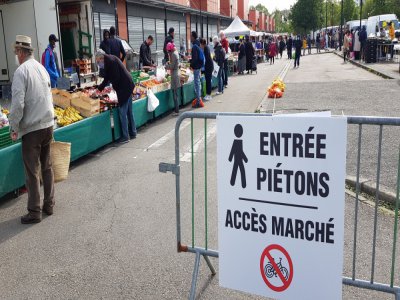 Après deux mois d'absence, c'est la reprise des marchés à Alençon. A commencer mardi 12 mai par celui du quartier de Perseigne.
