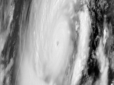 Image satellite diffusée le 19 ai 2020 par le NOAA du cyclone Amphan dans le golfe du Bengale - Handout [NOAA/AFP]