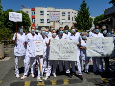 Manifestation de soignants de l'hôpital Casanova à Saint-Denis, le 20 mai 2020 - BERTRAND GUAY [AFP]