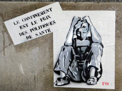 Le syndicat Force Ouvrière du CHPC a placardé des affiches sur différents sites, dont l'hôpital Pasteur, à Cherbourg, pour dénoncer le manque de moyens dans les hôpitaux.  - Force Ouvrière du CHPC