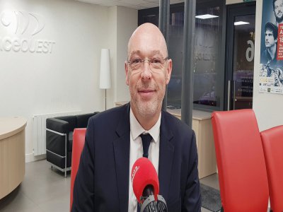 La maire d'Alençon Emmanuel Darcissac réagit aux critiques de ses opposants à l'issue du Conseil municipal du lundi 25 mai.
