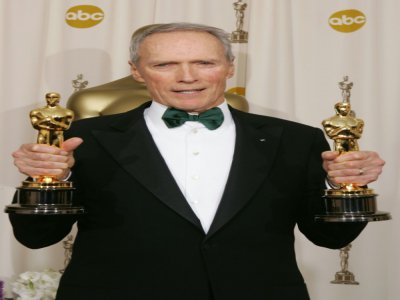 En 2005, Clint Eastwood avait reçu deux nouveaux Oscars (meilleur film et meilleur réalisateur) pour "Million Dollar Baby" - JEFF HAYNES [AFP/Archives]
