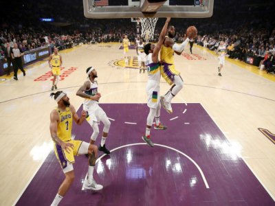 LeBron James lors d'un match des Lakers contre la Nouvelle-Orléans, le 25 février 2020 à Los Angeles - Katelyn Mulcahy [GETTY IMAGES/AFP]