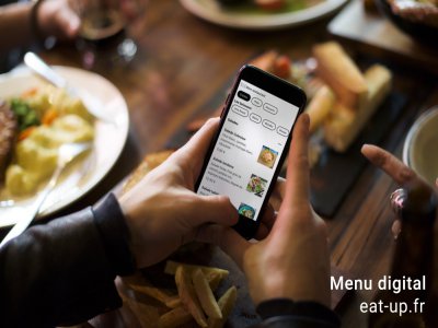 L'application permet de consulter les menus du restaurant très facilement en scannant un code avec son téléphone.