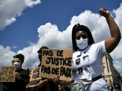 Manifestation place de la Concorde contre les violences policières et le racisme, le 6 juin 2020 à Paris - Anne-Christine POUJOULAT [AFP]