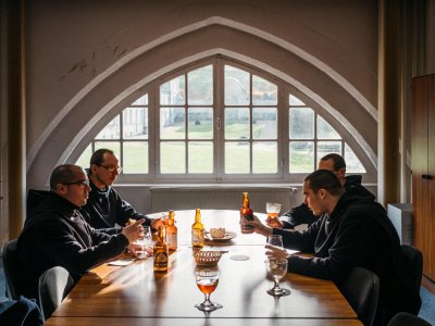 Les moines bénédictins de l'abbaye de Saint-Wandrille n'ont que quelques heures pour écouler leur stock de bières. - Abbaye de Saint-Wandrille