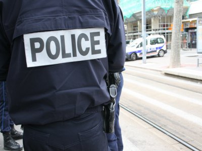 Le ras-le-bol des policiers, c'est aussi dans l'Orne. Le délégué ornais du syndicat SGP-Police estime avoir été lâché par le ministre de l'Intérieur.
