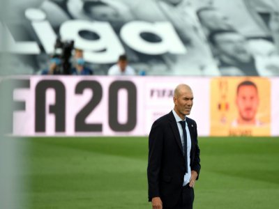 Zinedine Zidane l'entraîneur du Real Madrid lors du match contre Eibar au stade Alfredo di Stefano de Valdebebas, dans la banlieue de Madrid le 14 juin 2020. - PIERRE-PHILIPPE MARCOU [AFP/Archives]