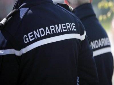 Peu avant 23h30, en ce vendredi 26 juin, un accident de la circulation entre deux voitures dont une de la gendarmerie s'est produit à Hautot-Saint-Sulpice. - Illustration