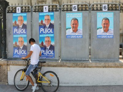 Des panneaux électoraux pour les municipale à Perpignan le 24 juin 2020 - RAYMOND ROIG [AFP]