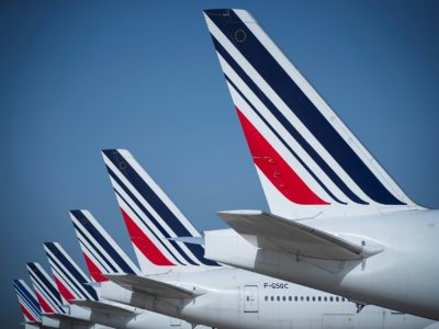 Le groupe Air France compte supprimer plus de 7.500 postes d'ici fin 2022, dont 6.560 au sein de la compagnie tricolore et plus de 1.000 au sein de la compagnie régionale Hop!, selon des sources syndicales - JOEL SAGET [AFP/Archives]