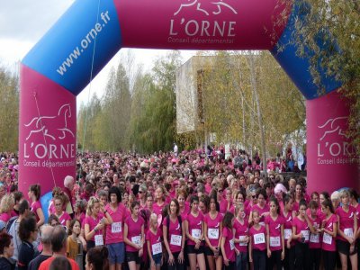 4 460 filles et femmes étaient au départ de l'édition 2019 des Elles de l'Orne. - CD61.